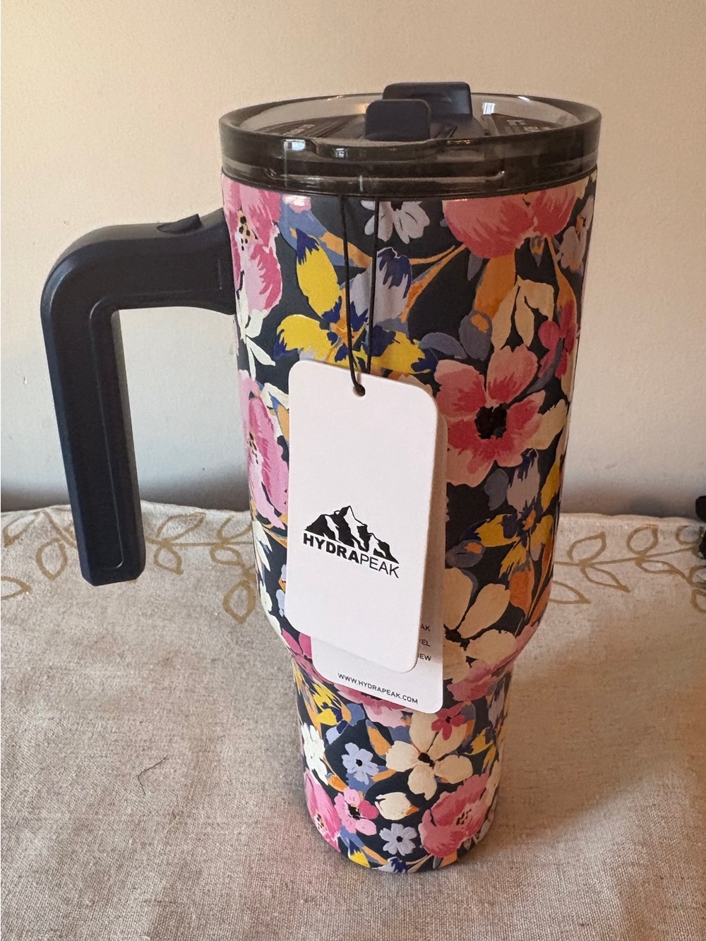 Hydrapeak Floral Insulated Travel Mug - Pink & Navy limited Edition